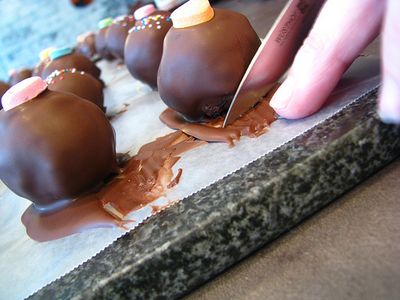 Chocolate Cake Truffles