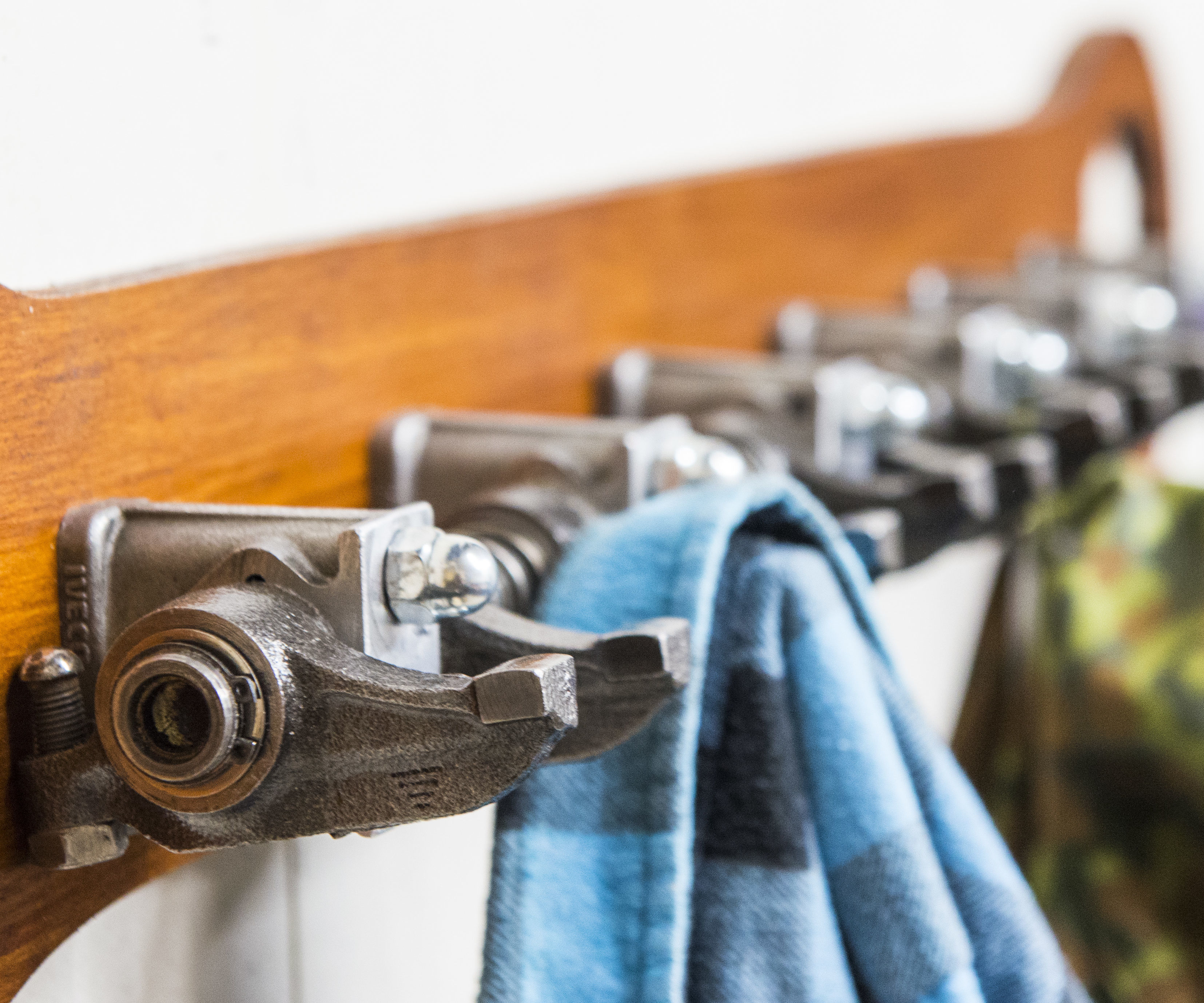 Rocker Arms Clothes Hanger