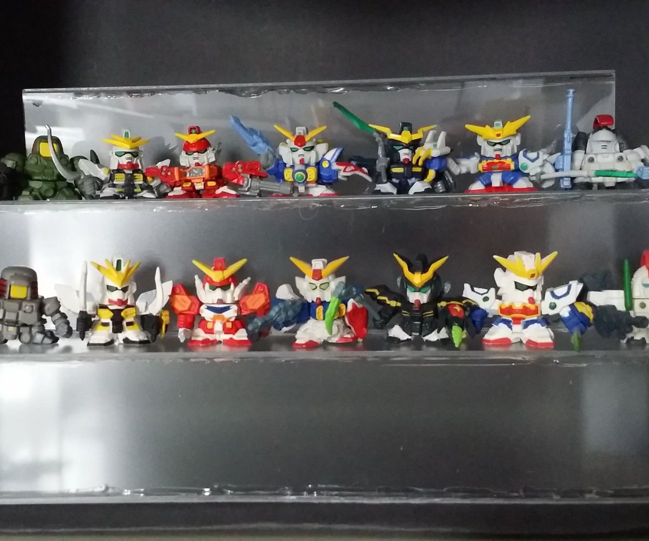 Mini Gundam Gashapon Figures Display Stand