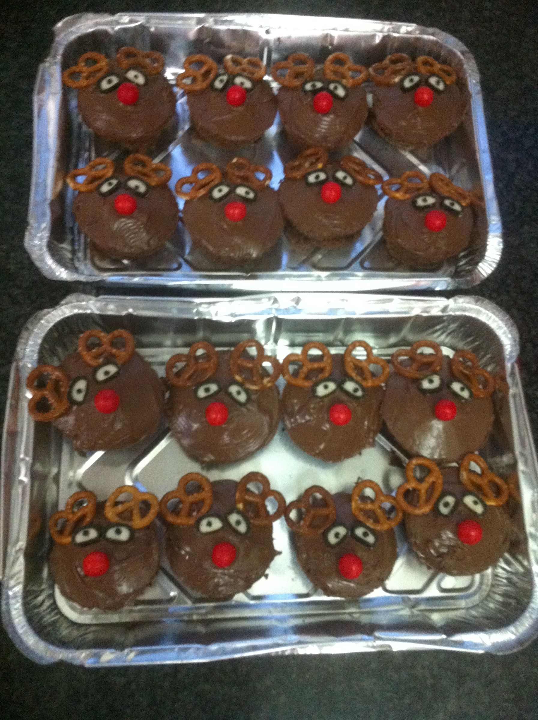 Decorated Dessert - Rudolph the Reindeer Muffins : 8 Steps - Instructables