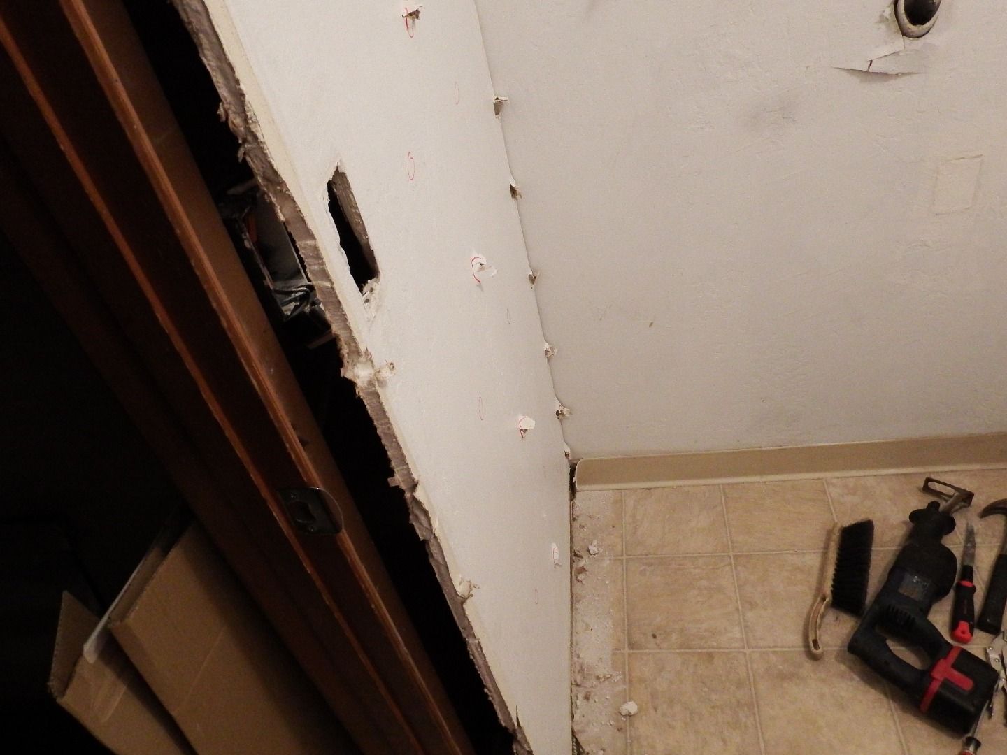 Remove Drywall Without Making a Big Mess. and Reuse It Too! 5 Steps