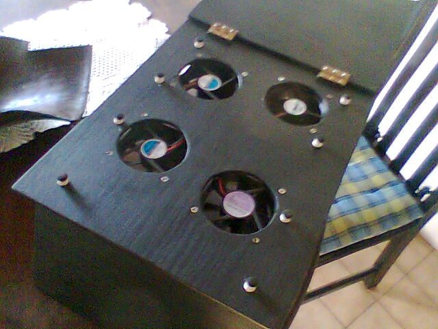 My Pimping Laptop Stand