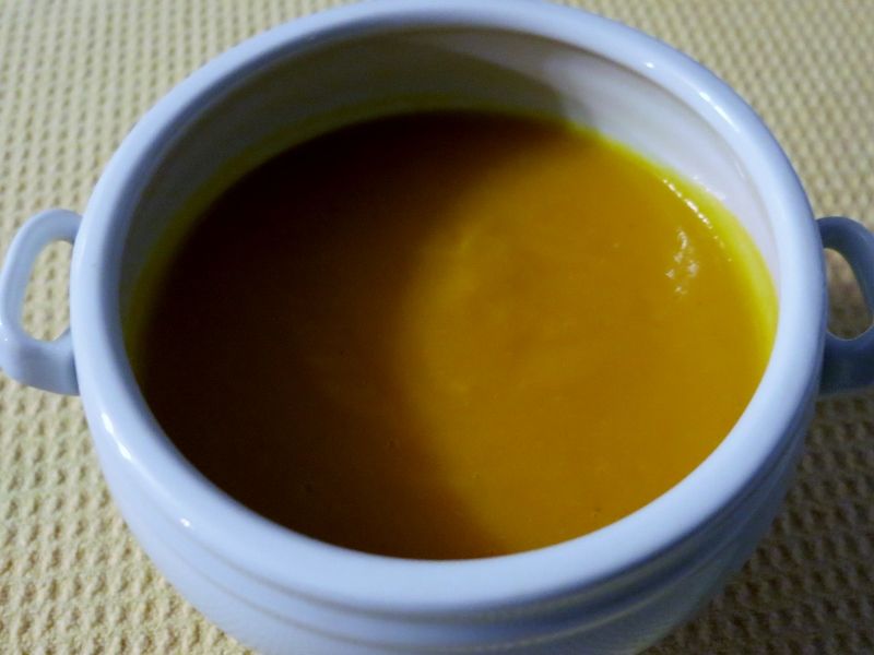 Roasted Butternut Squash and Apple Soup