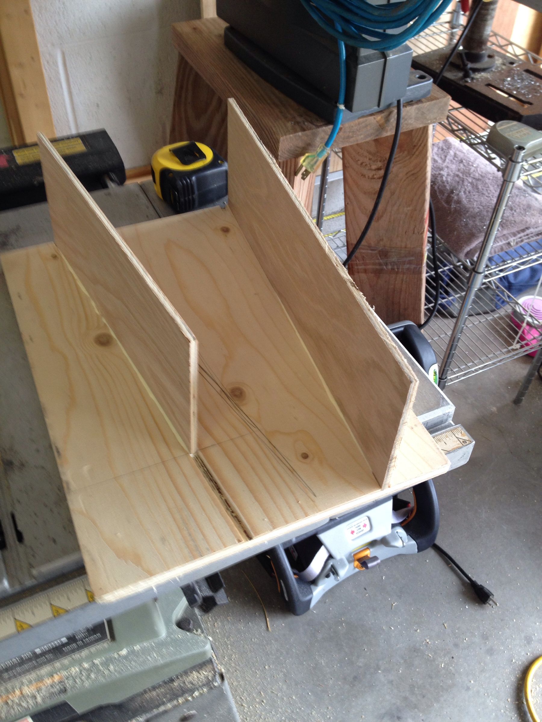 Can Rotating Shelf 4 Steps Instructables
