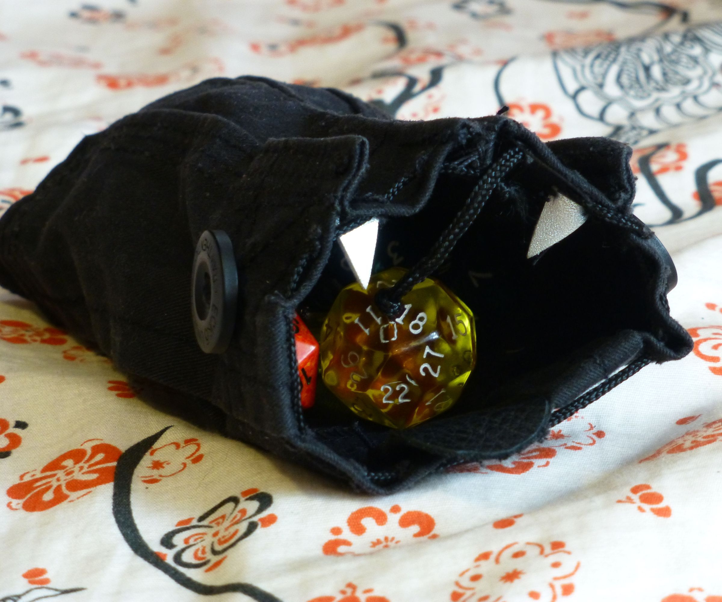 Carnivorous Dice Bag