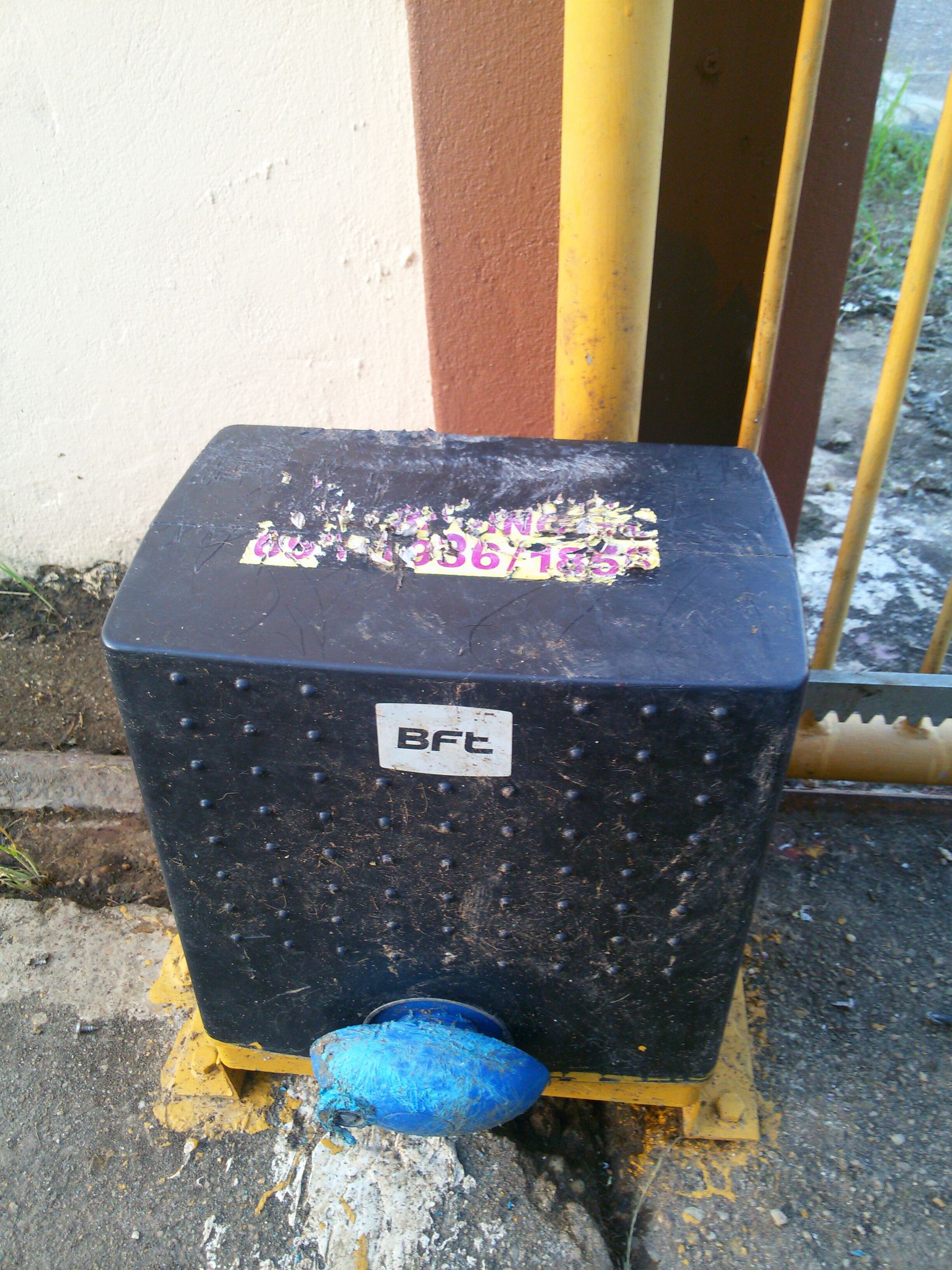 Dog Proofing a Gate Electric Motor. 