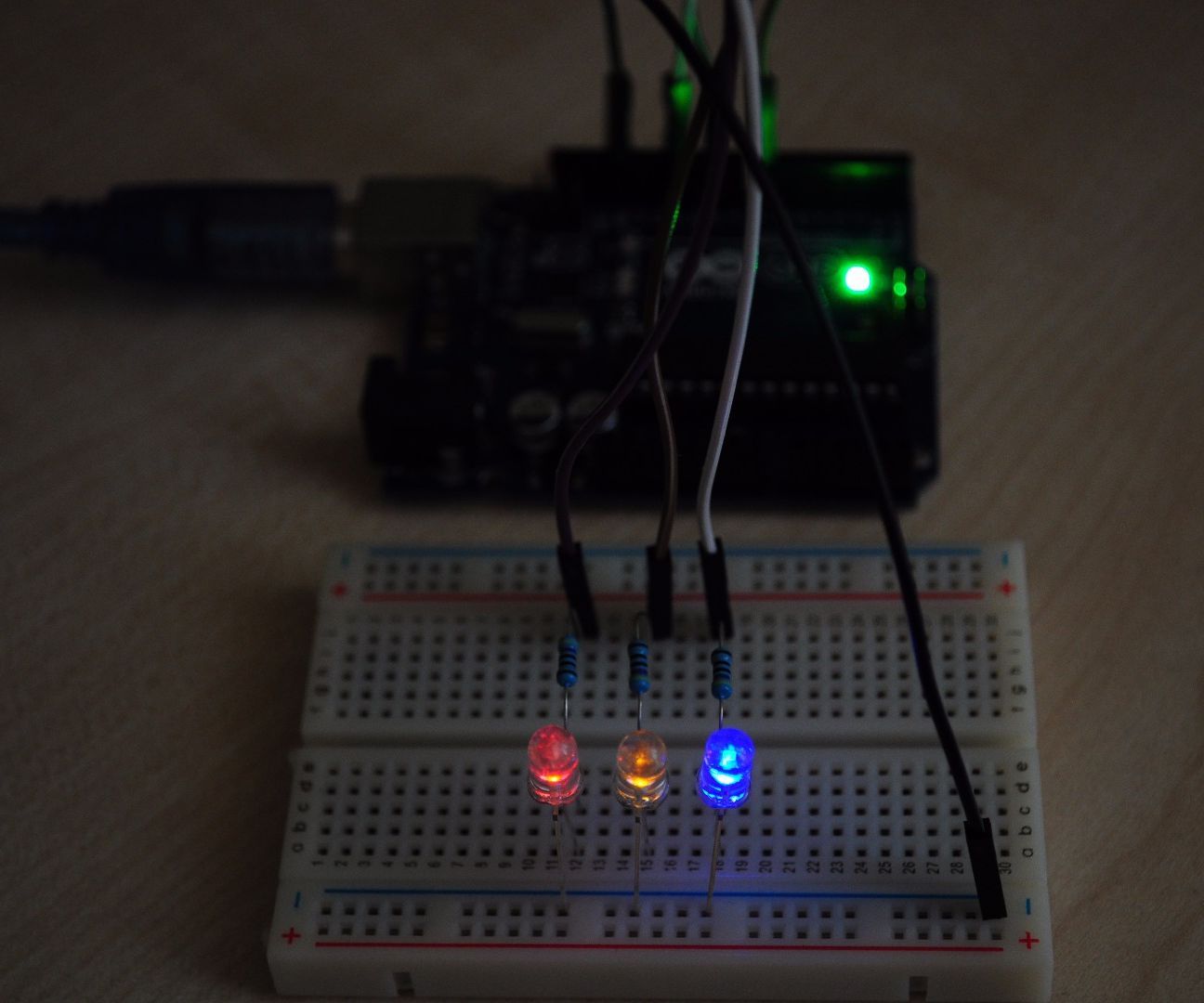 Simple Arduino LED Flag Flasher