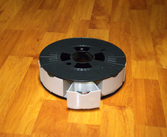 Patterns Universal Organizer Using Recycled 3D Printing Spools