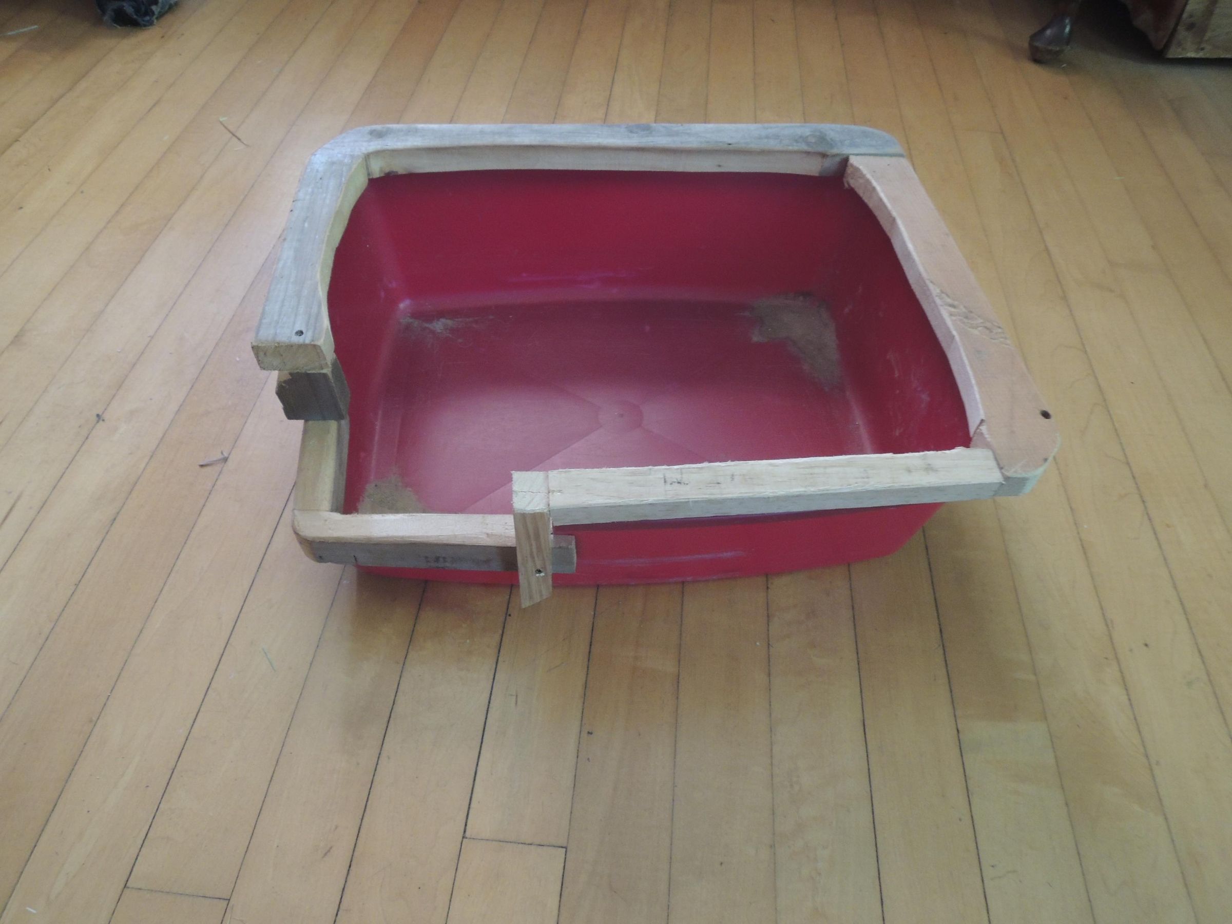Souped Up Cat/Bunny Litter Box W/ Handicapped Access 5 Steps (with