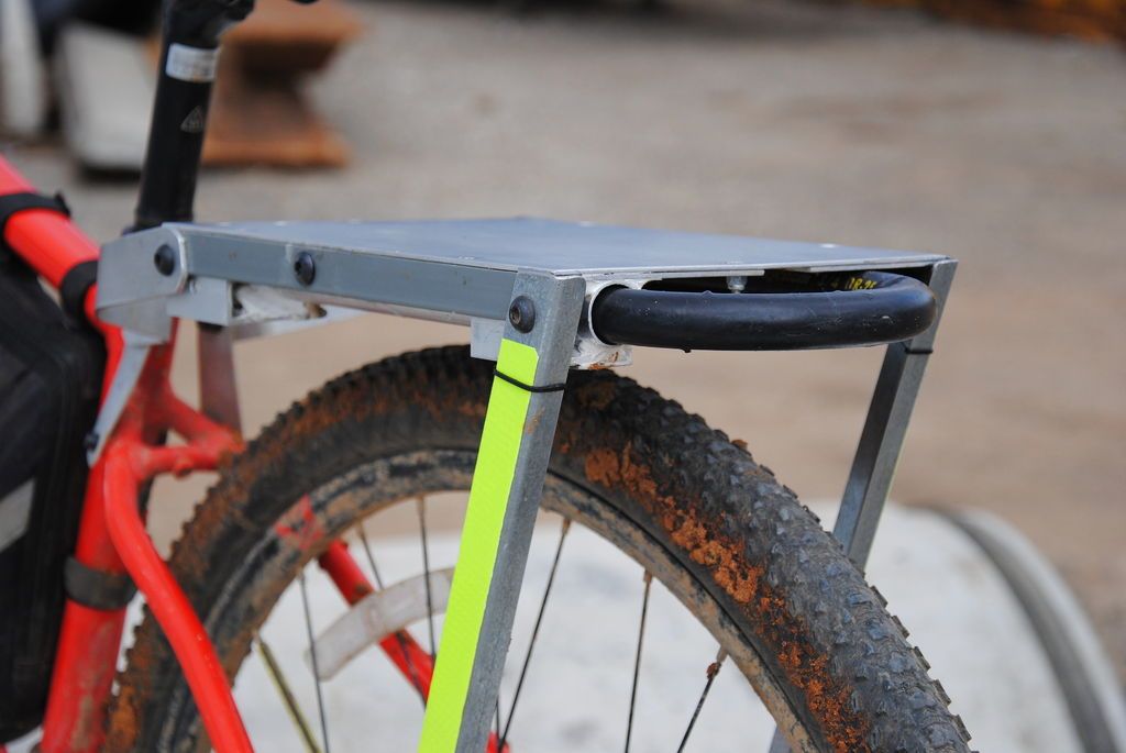 u lock bike rack
