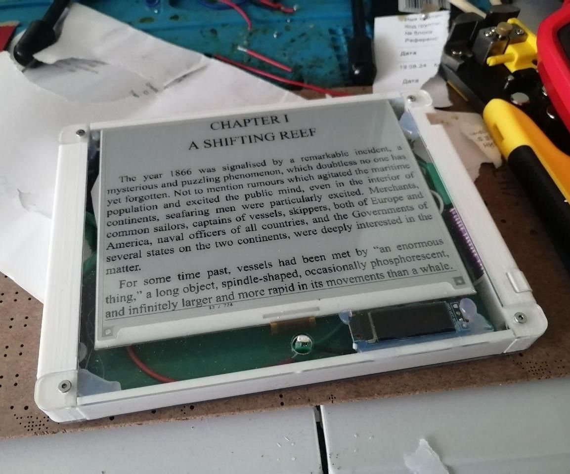 Solar Powered, Zero Buttons E-book Reader
