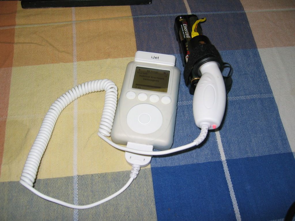 Quick & Easy IPod Charger / Portable DC Accessory Jack