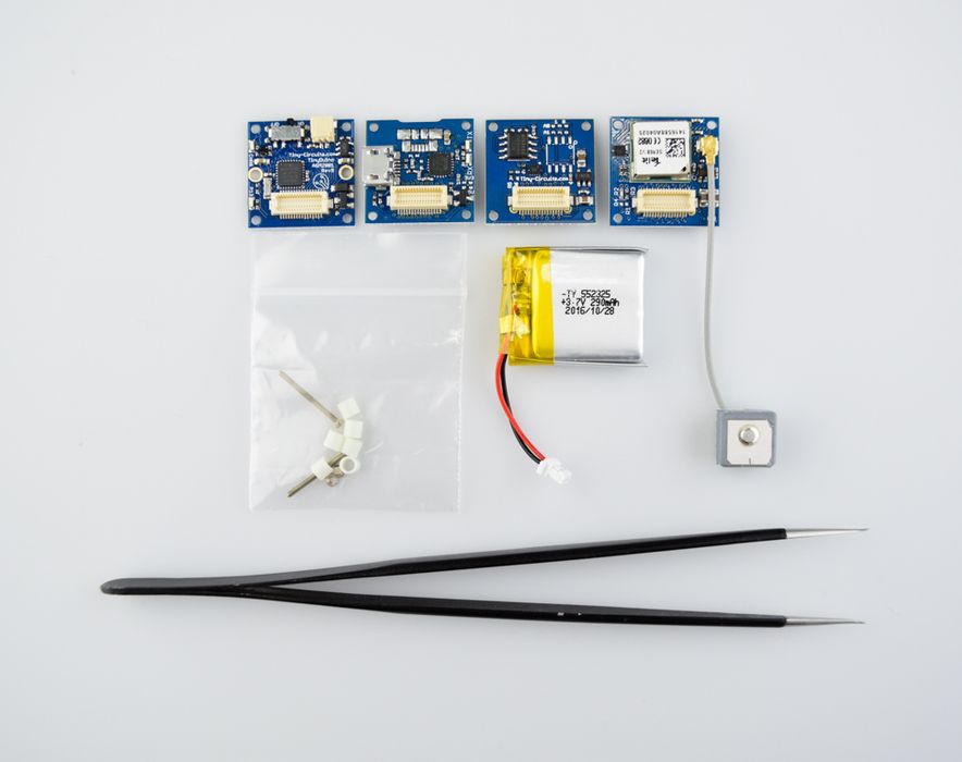 Tiny GPS Tracker : 8 Steps - Instructables