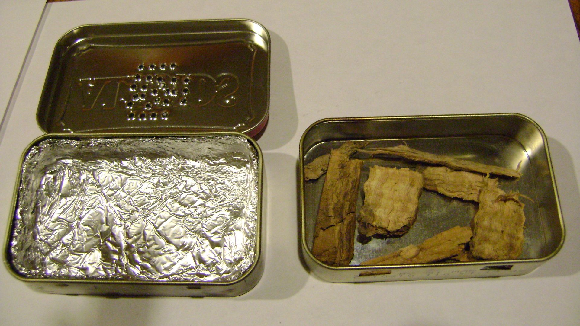 How to Make an Altoids Tin Frying Pan W/Heat Source