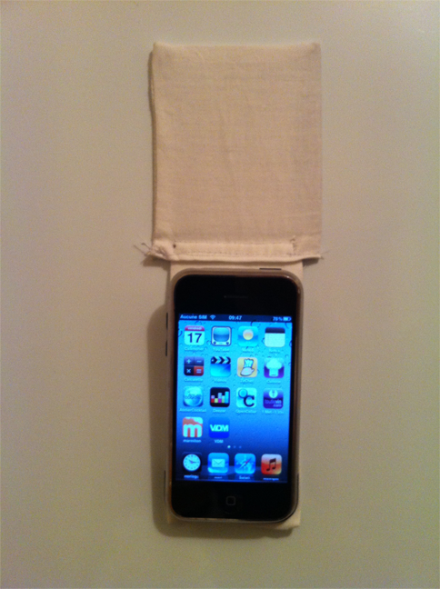 Magnetic IPhone Holder