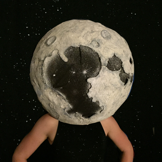 Moon (toilet Paper Mâché) : 9 Steps (with Pictures) - Instructables