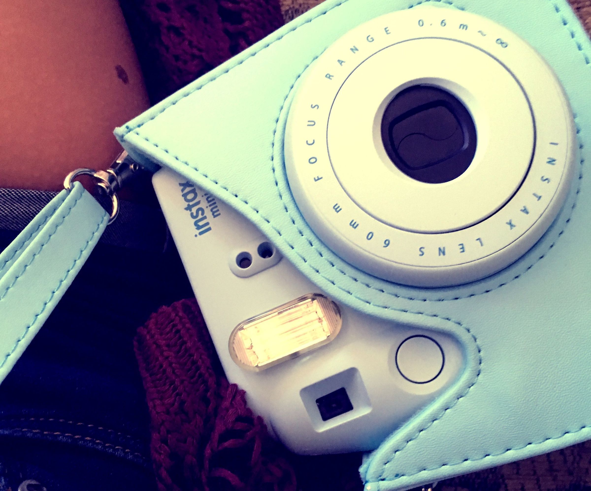 How to Use a Fuji Film Instax 8 Polariod 