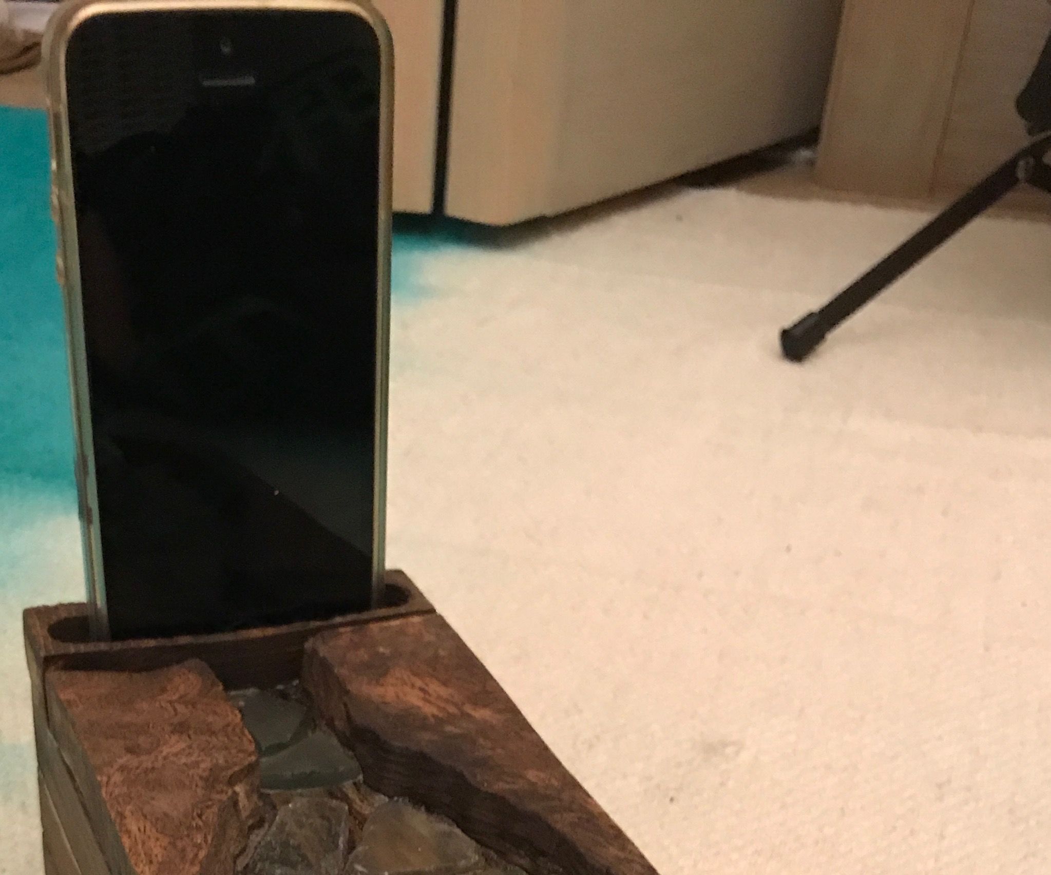 Live Edge Inspired Passive Speaker