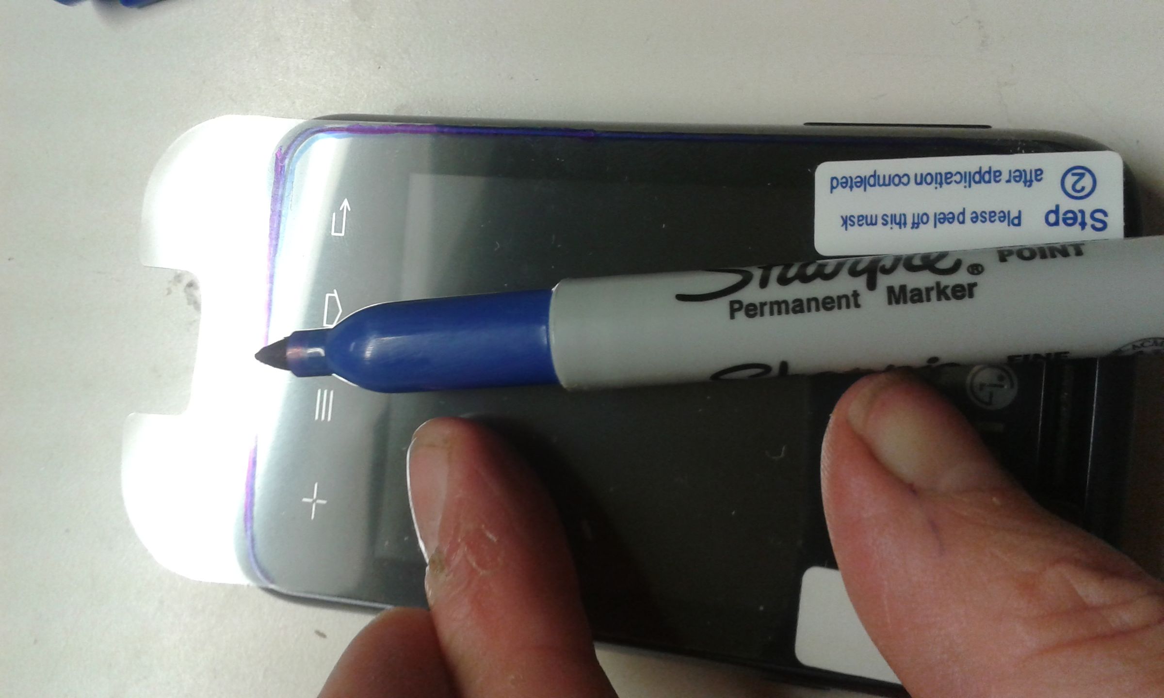 Adapting & Fitting a Screen Protector 4 Steps Instructables