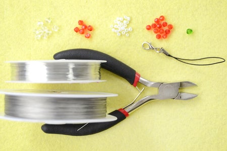 Materials on Making Beaded Candy Cane Ornament: