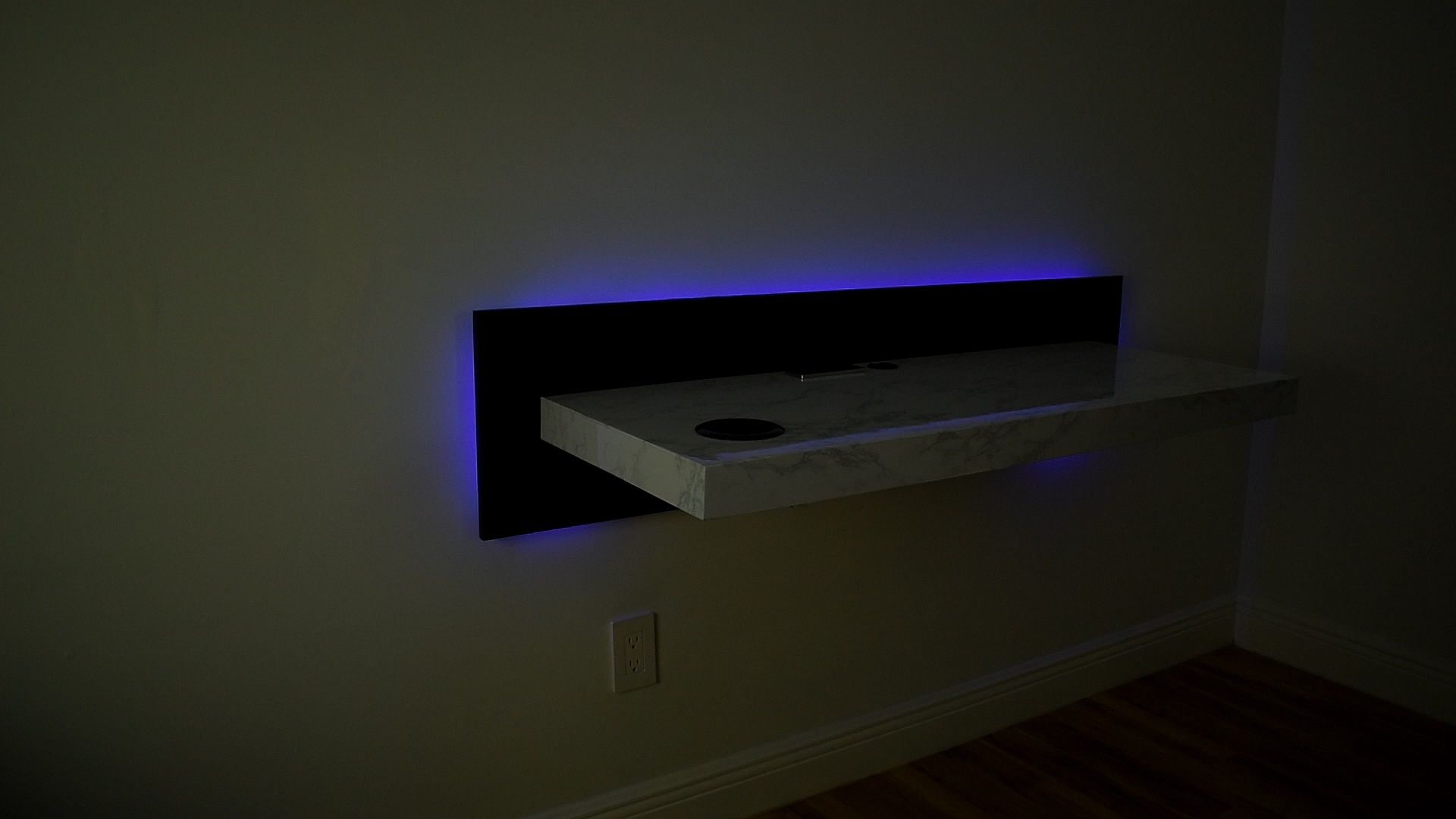 Wall Mounted Dream Desk 12 Steps (with Pictures) Instructables