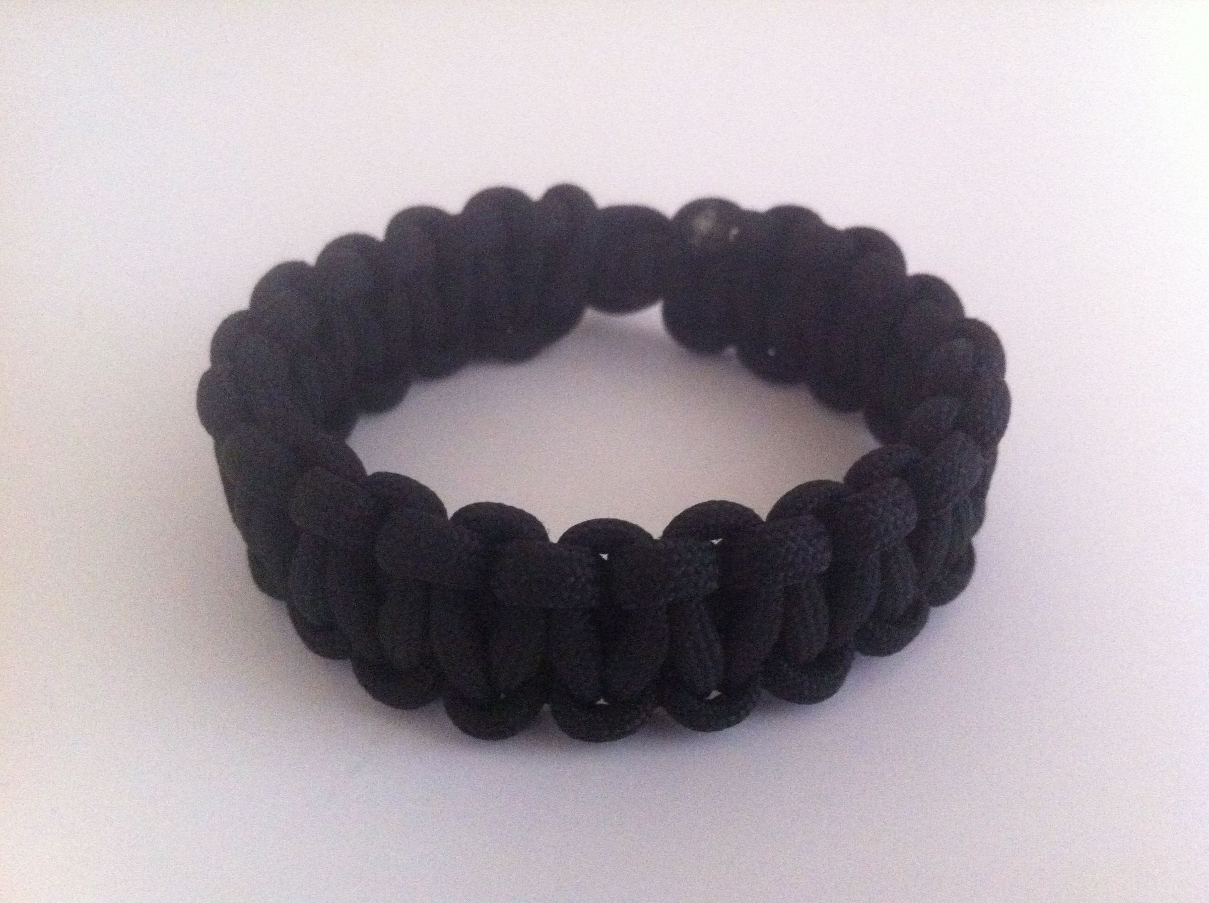 Paracord Survival Bracelet