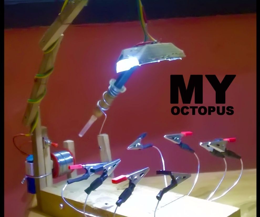 EXTRA HANDS FOR SOLDERING - OCTOPUS