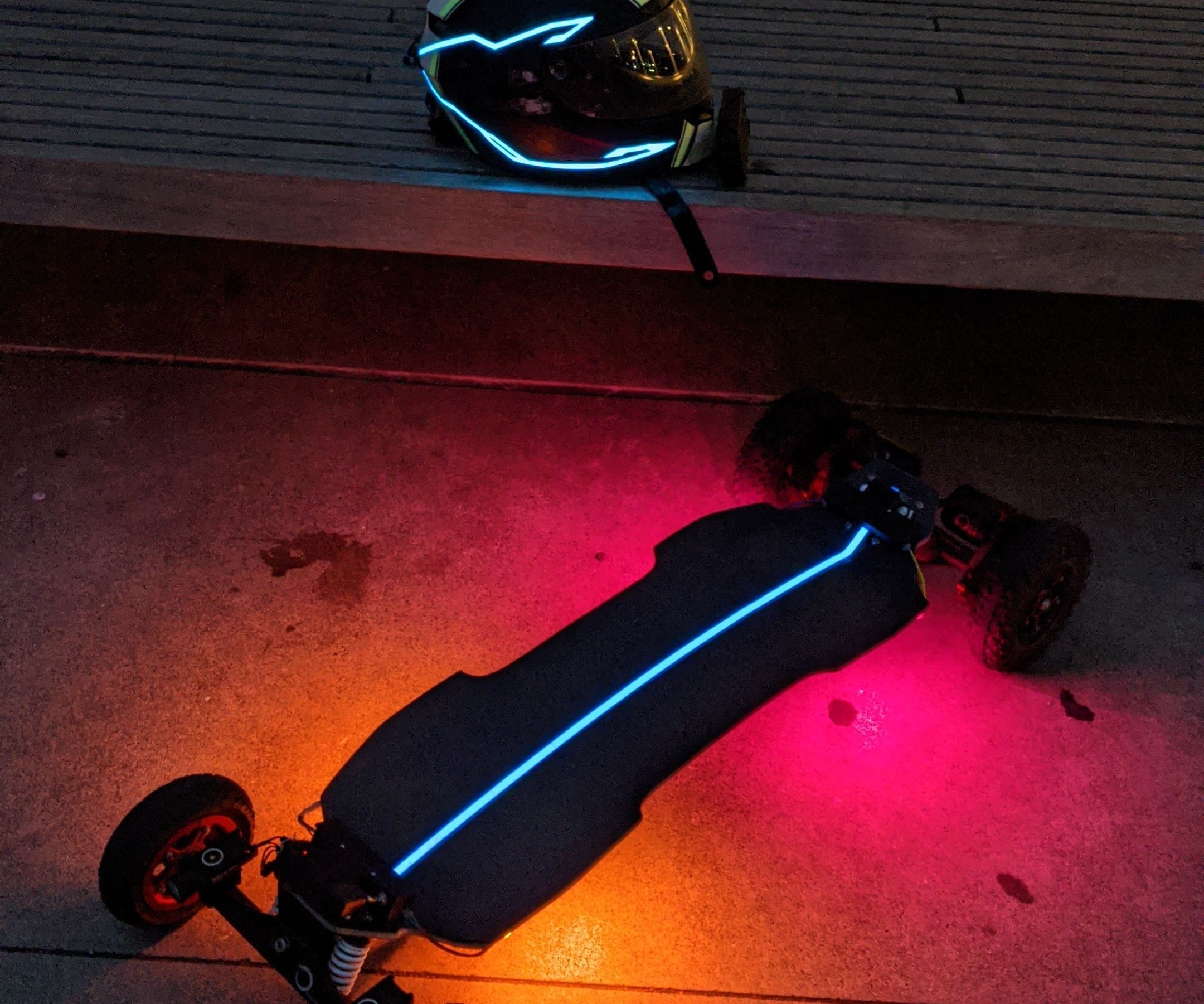 Kaly 2.0 Electric Skateboard Ground Effects/Underglow