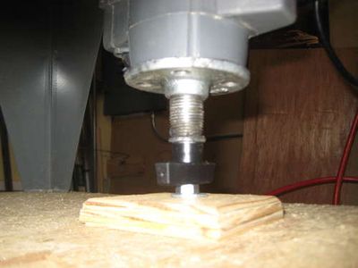 Plunge Router Table Fine Height Adjust : 5 Steps - Instructables