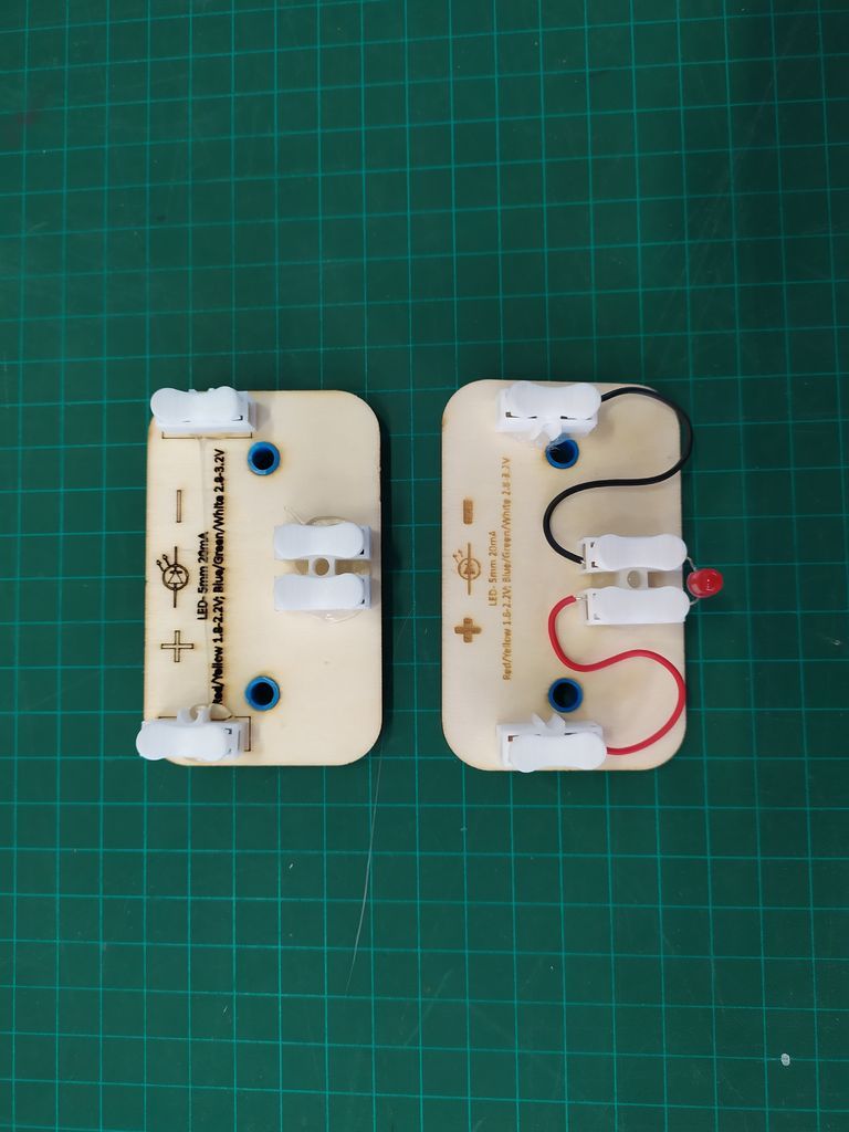 Assembly of the Tiles – Reproduction of the Example Tile: