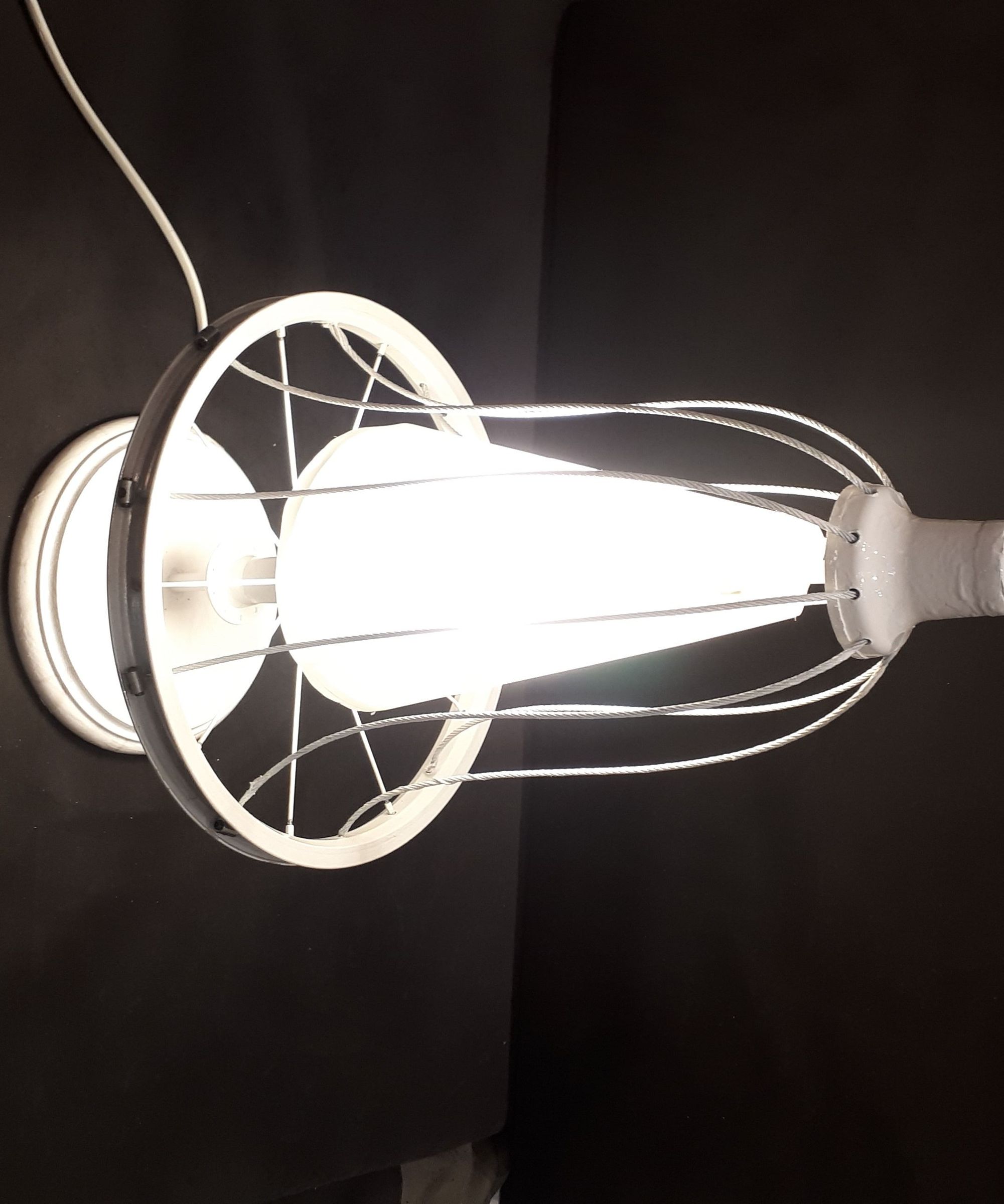 DIY Spinning Bike Wheel Lamp