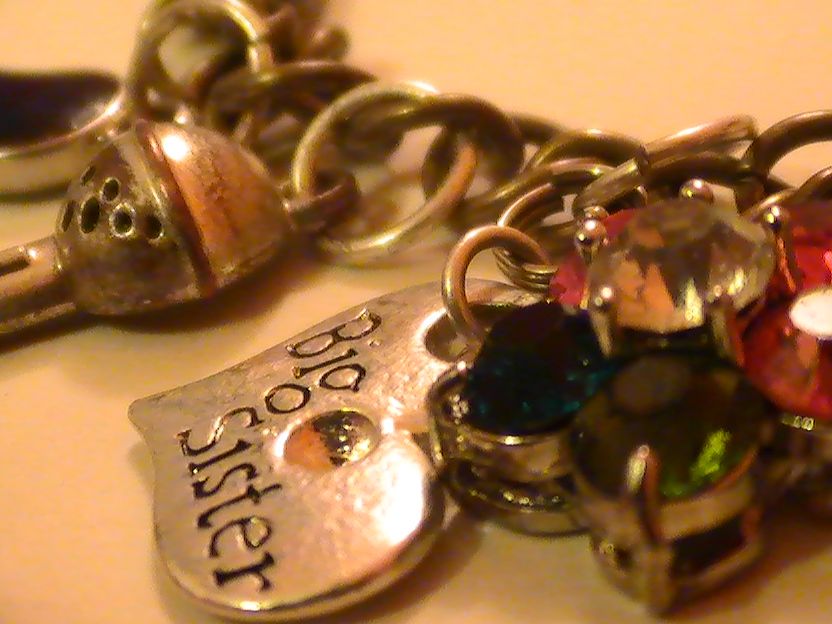 How to make a charm bracelet