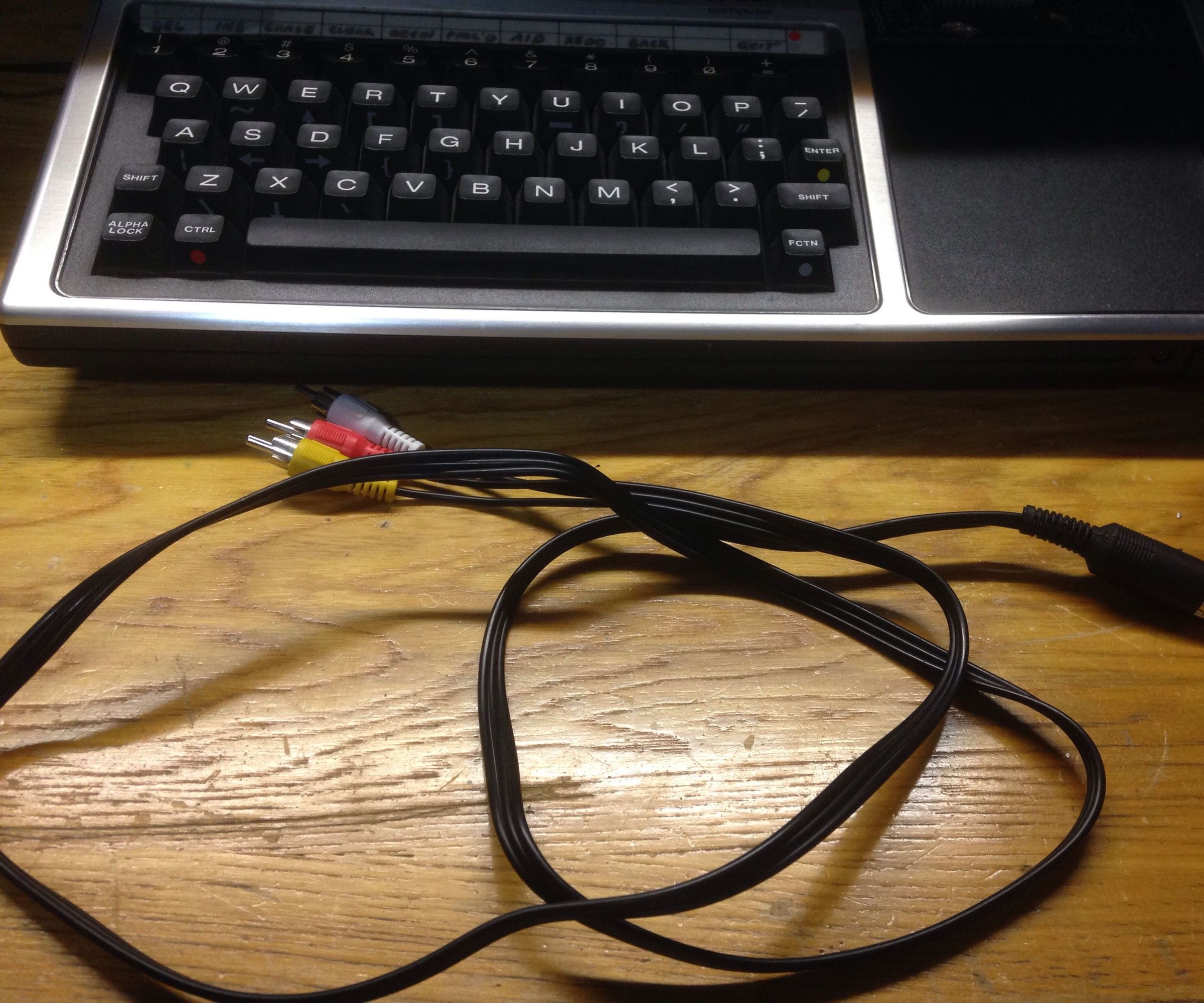 DIY TI-99/4a Composite Video Cable