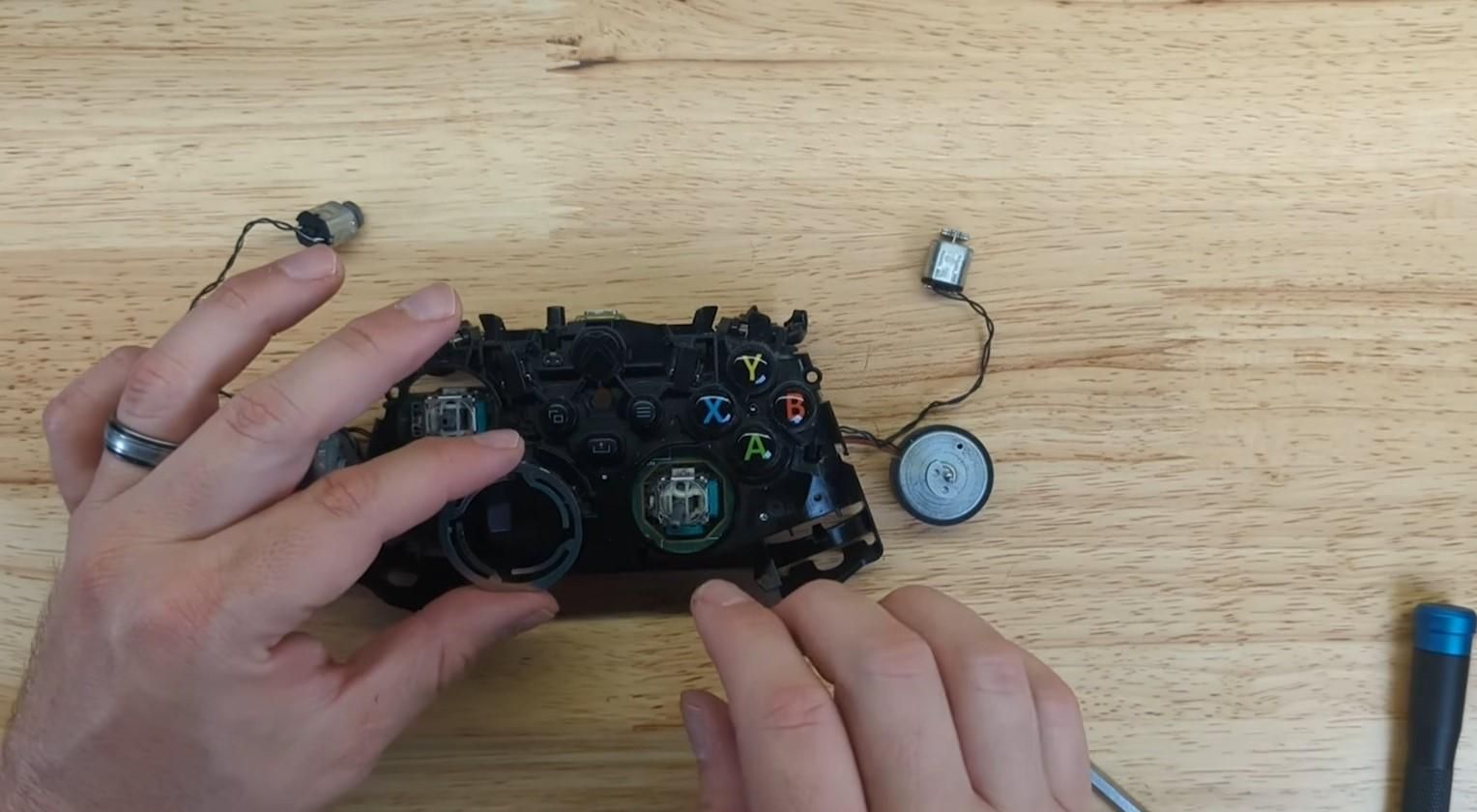 How to Fix Xbox Controller Stick Drift and Dead Zone by Replacing the ...