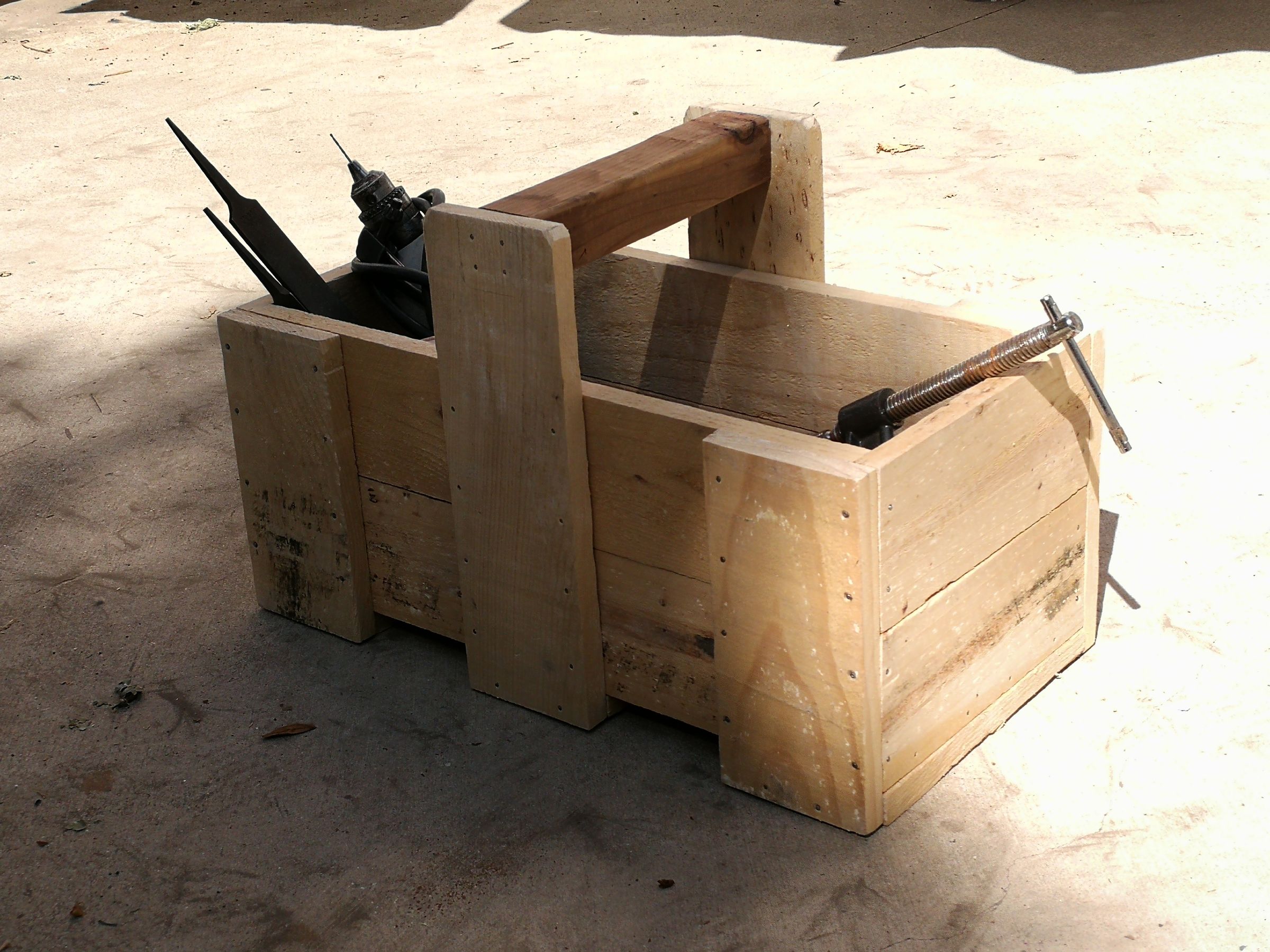 Pallet Toolbox 4 Steps Instructables