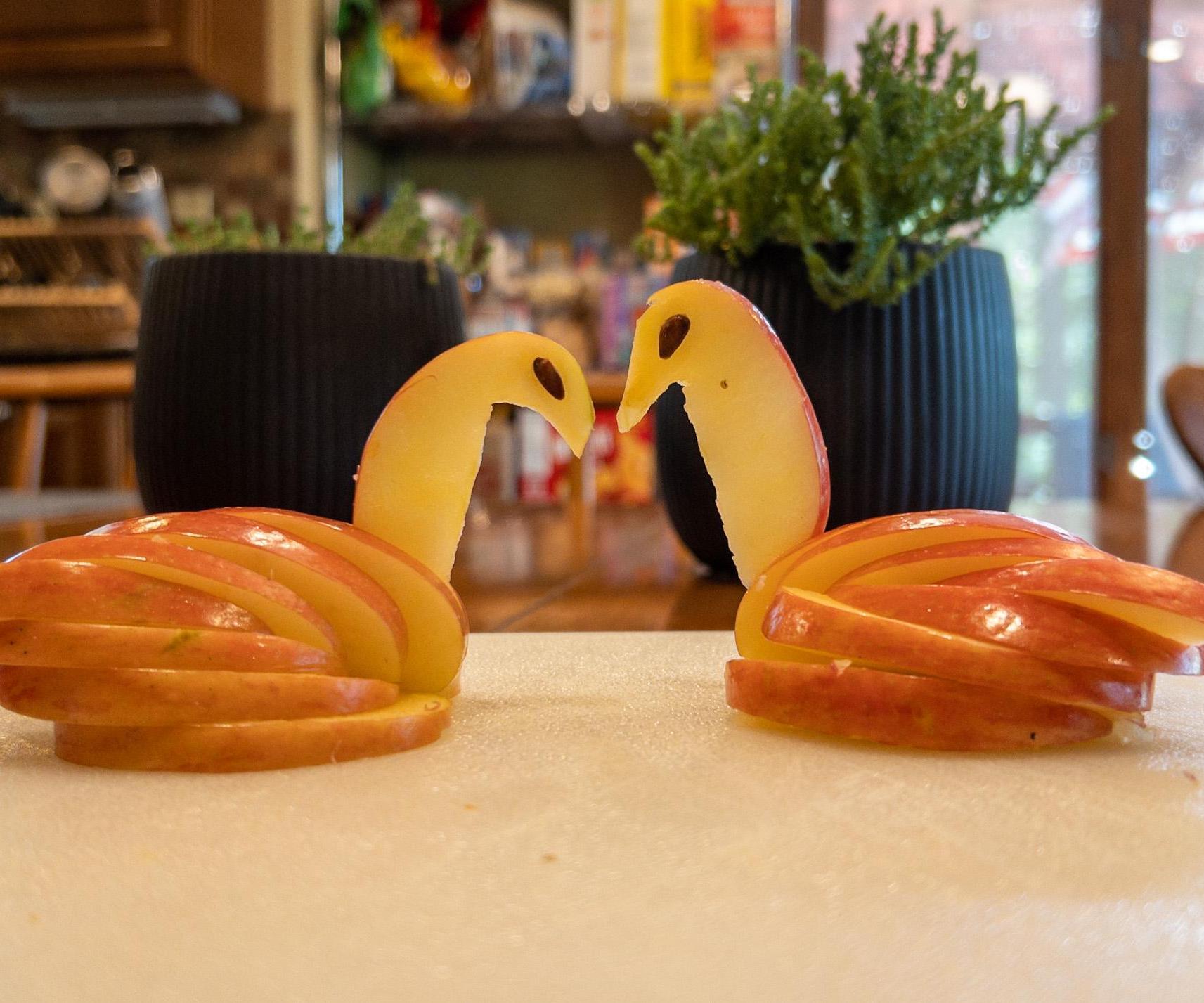 How to Make an Apple Swan
