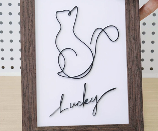 How to Make an Acrylic Pet Outline Desk Decor