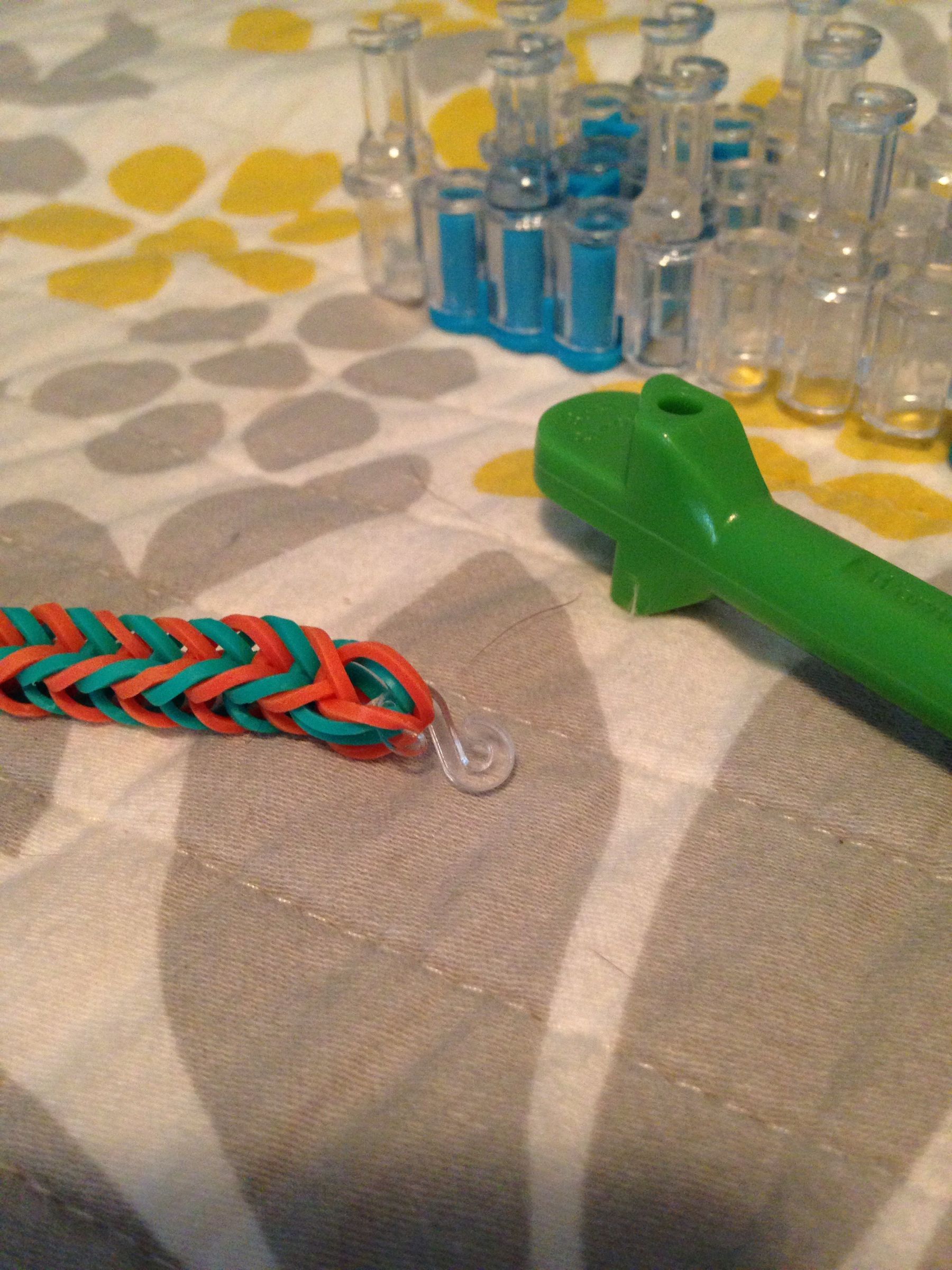 Loom Band Dog Collar 12 Steps (with Pictures) Instructables