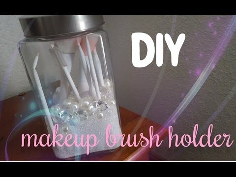 DIY Makeup Brush Holder