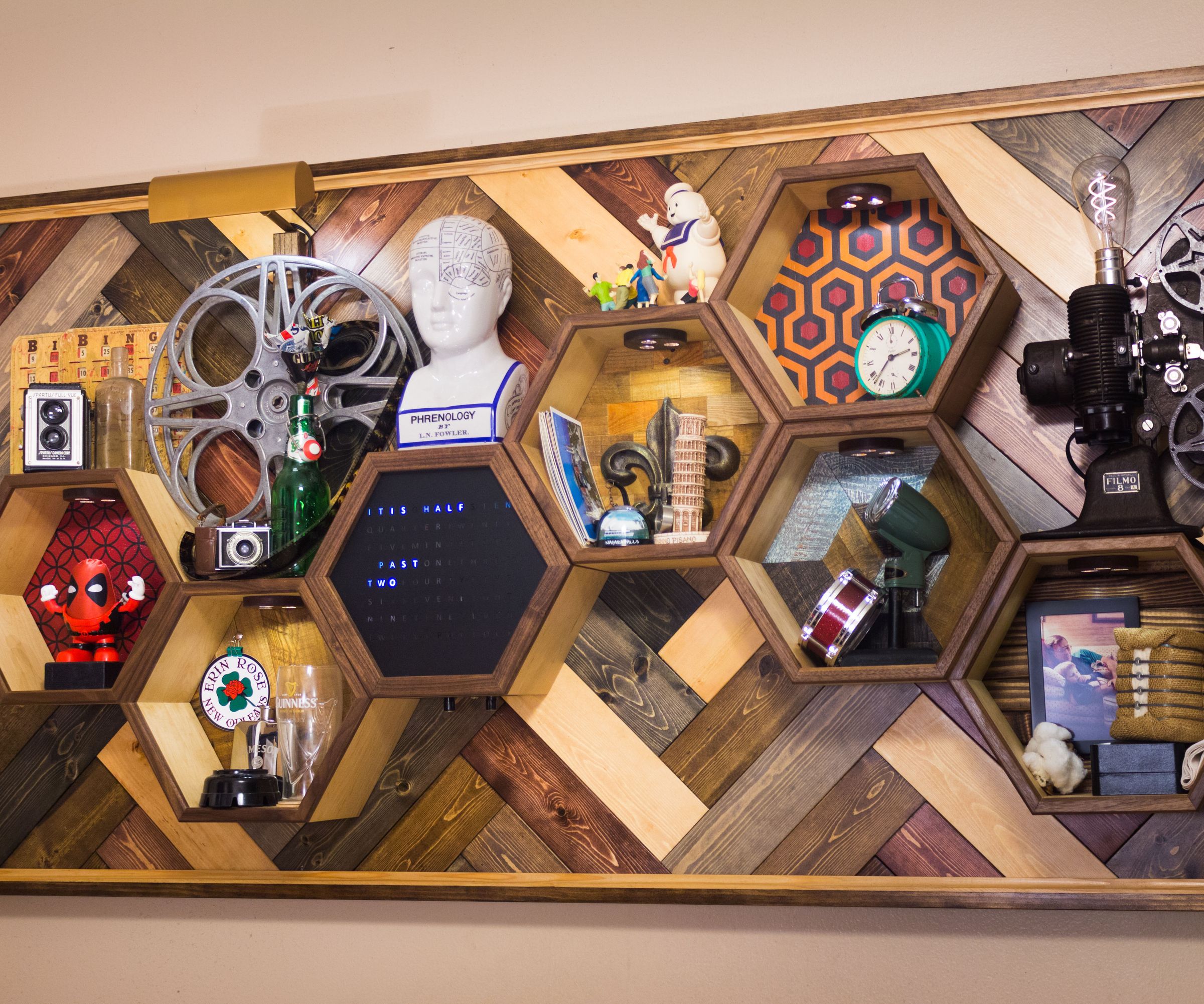 Word Clock in Hexagon Shelves