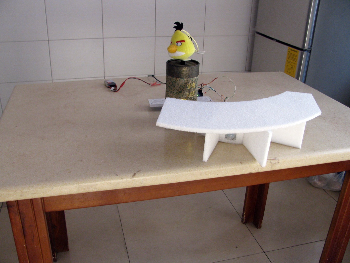 Motion Tracker With PIRs, Arduino and a Servo : 4 Steps Circuit Diagram