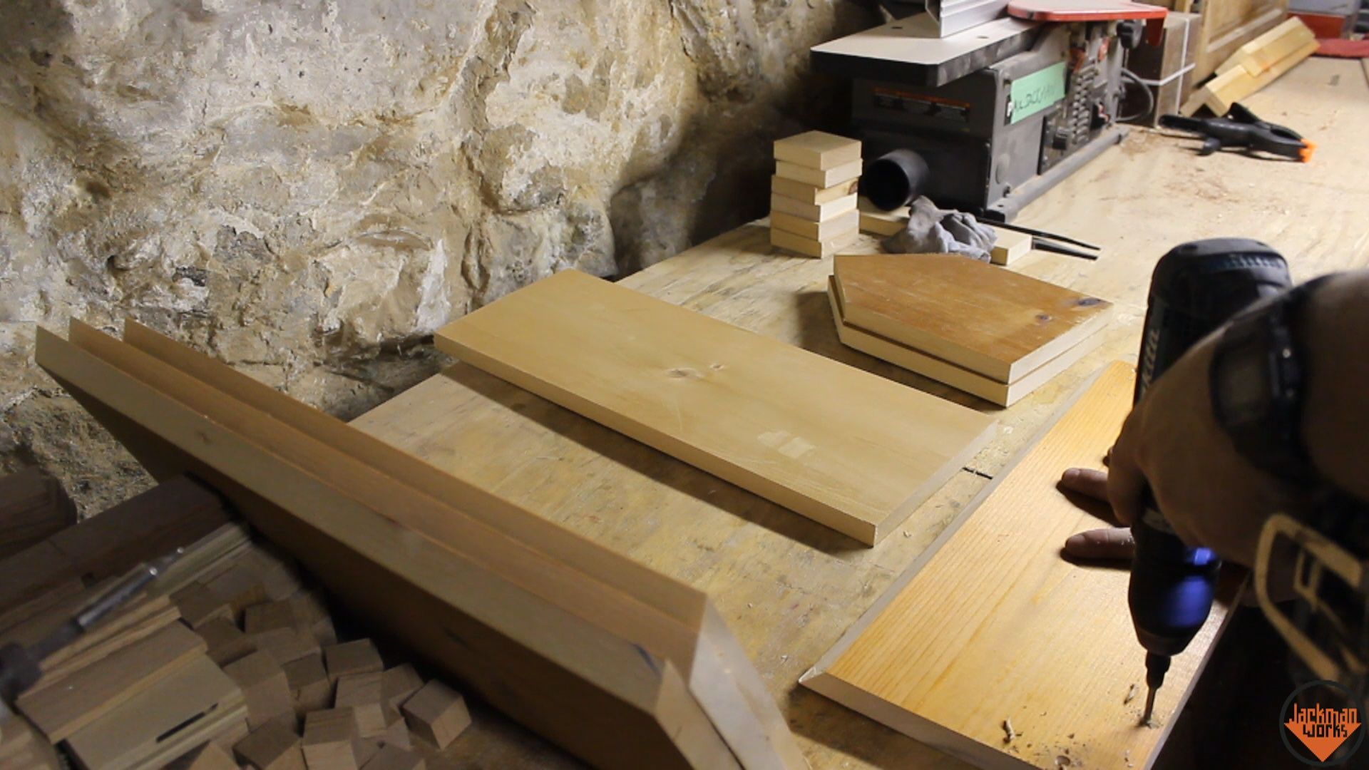 Reclaimed Wood Mailbox : 7 Steps (with Pictures) - Instructables