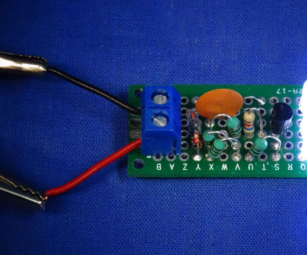 Super Efficient Joule Thief DIY