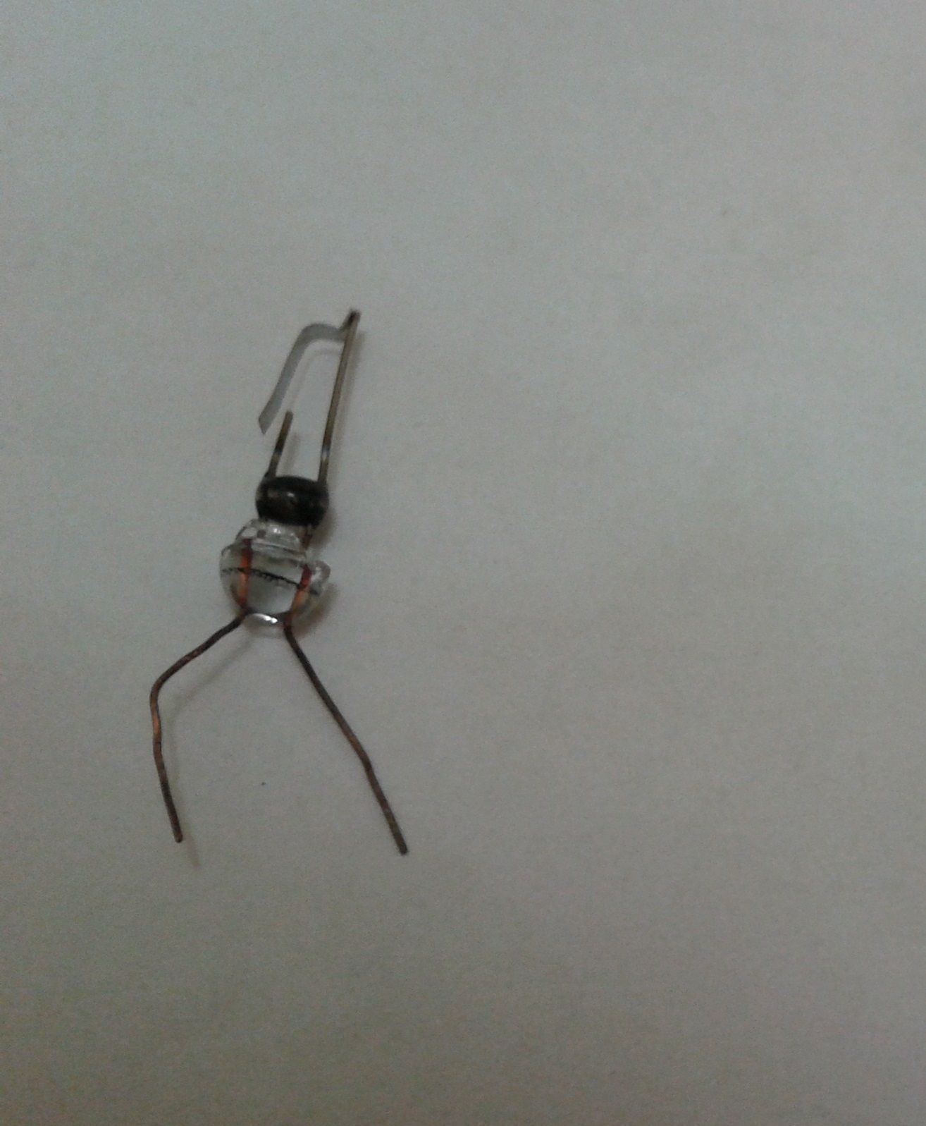 How to Make a Heating Sensor From Fluorescent Lamp Starter