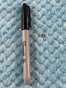 Mark Polarity of Magnet
