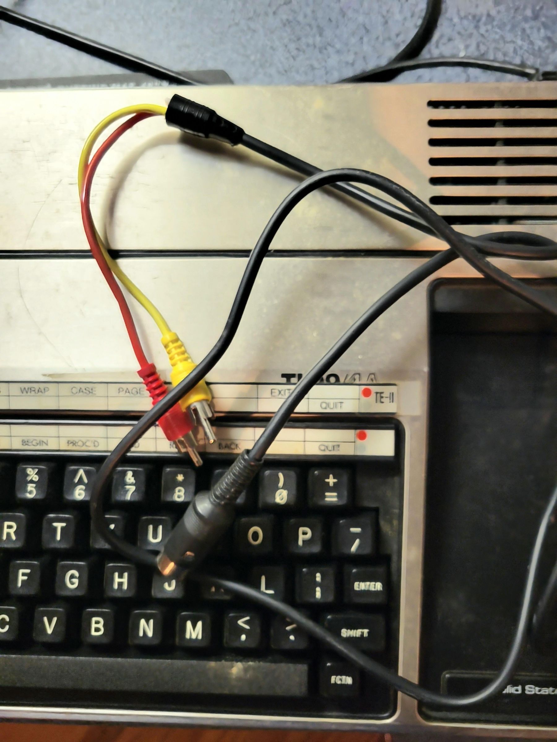 DIY TI-99/4a Composite Video Cable : 7 Steps - Instructables