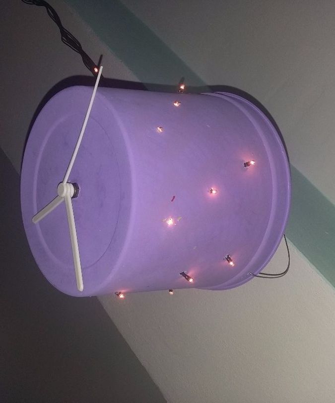 Lumiclock Bucket