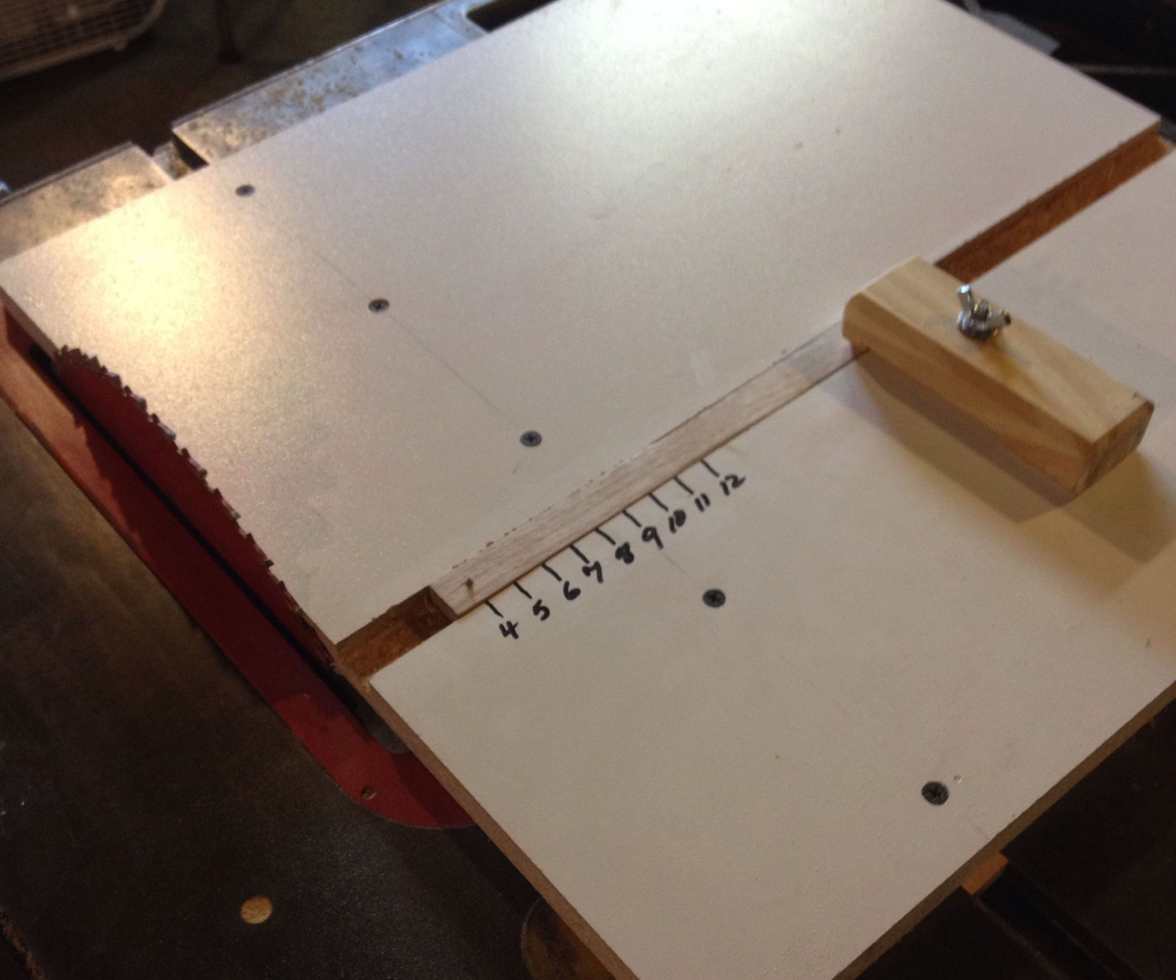 Circle Cutting Jig for Table Saw