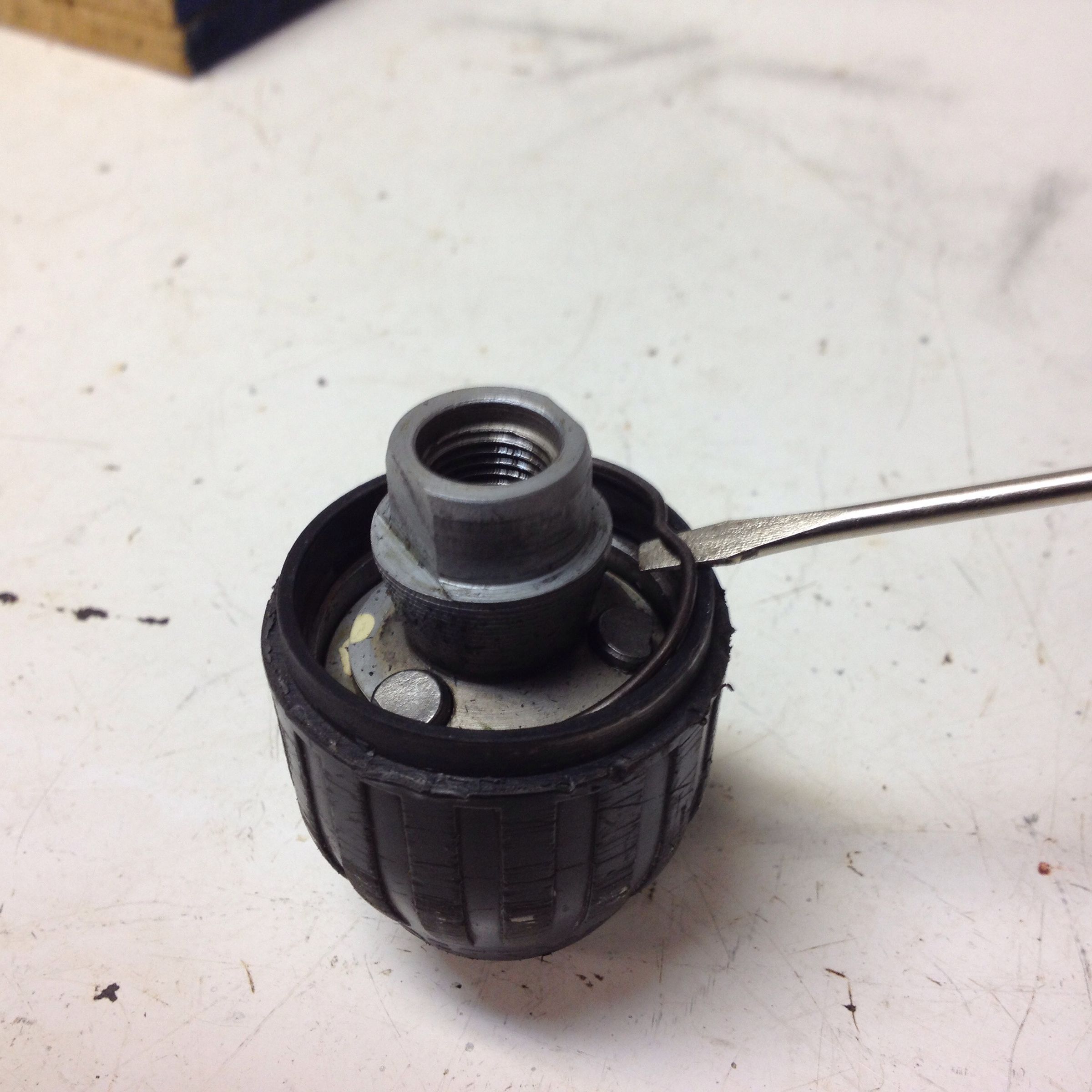 How to Disassemble a Keyless Drill Chuck 9 Steps (with Pictures