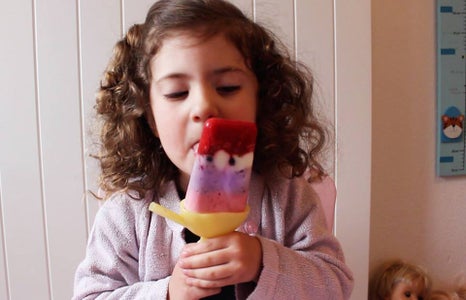 Greek Yogurt, Granola & Berry Breakfast Popsicles